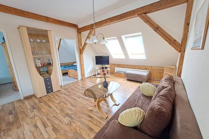 Ganze Wohnung, Ferienwohnung 1  (oben 1. Etage) - Ferienwohnungen Lübs mit W-Lan in Lübs, Vorpommern Greifswald