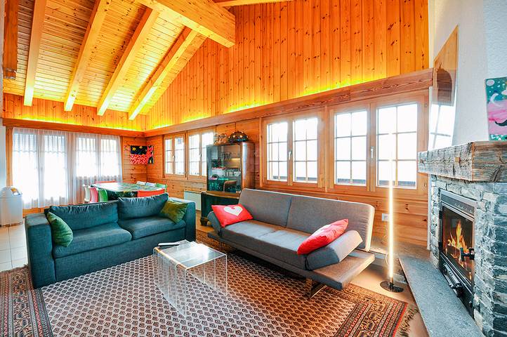 Chalet für 8 Personen, mit Ausblick und Balkon in der Schweiz - 2