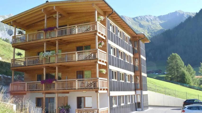 Ferienwohnung für 7 Personen, mit Balkon in Kals am Großglockner