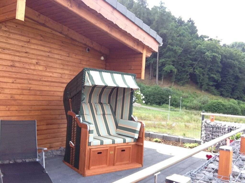 Ferienhaus in Rieden mit Schwimmbecken in Rieden (Eifel), Osteifel