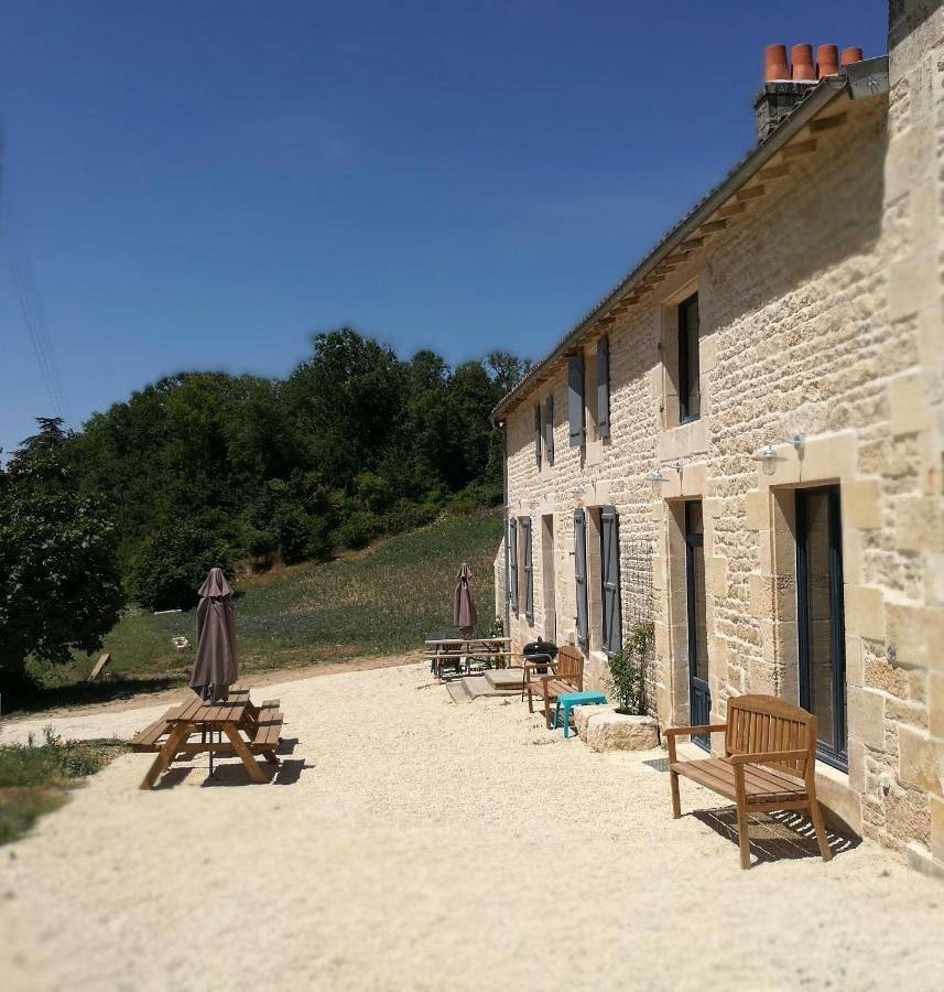 Three-Bedroom House in Échiré, Région de Niort