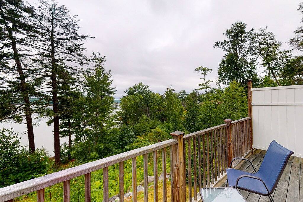 Ganze Wohnung, Stylish Condo at Sheepscot Harbor Resort w/Free Wifi, River Views, & Balcony in Edgecomb, Lincoln County (Maine)
