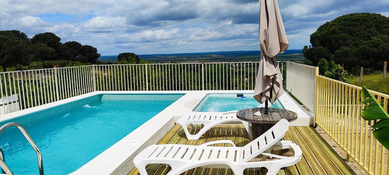 Casa Rural „El Encanto“ mit Bergblick, Wlan und Klimaanlage in Villarrasa, Huelva Provinz