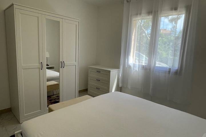 Maison de vacances pour 4 personnes, avec jardin à Sari-Solenzara