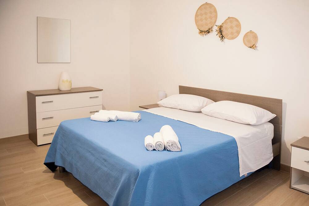 Spacious home just 5 minutes from Apulia’s most beautiful beaches, with easy parking in Carovigno, Salento