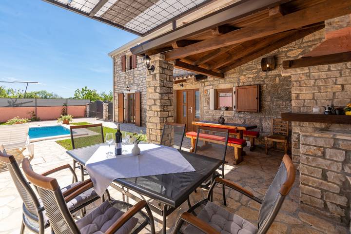 Ferienhaus für 8 Personen, mit Pool und Balkon in Istrien - 2