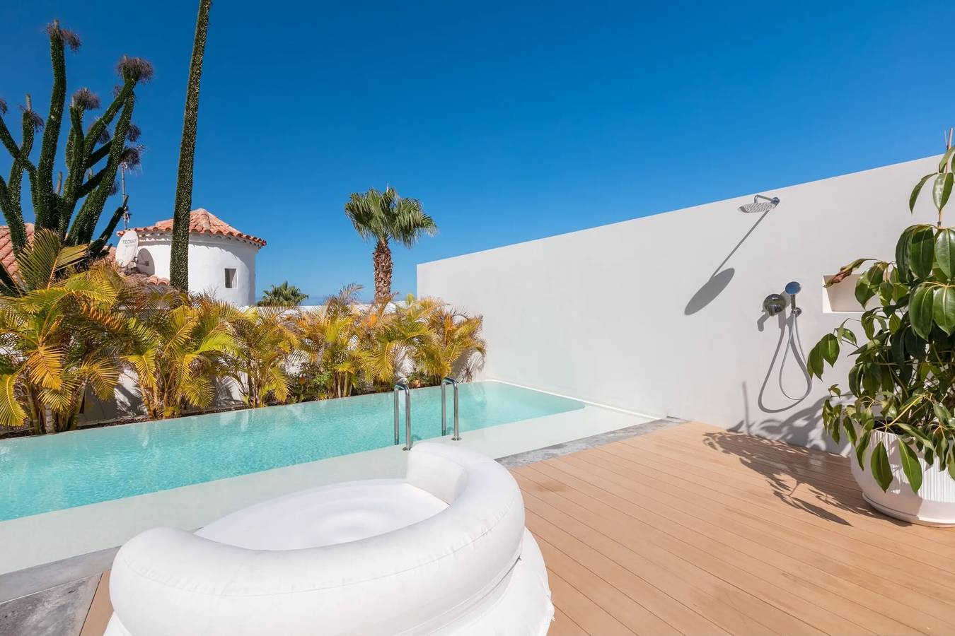 Villa vacacional 'Esperanza' con vistas al mar, Wi-Fi y aire acondicionado in Adeje, Tenerife Sur