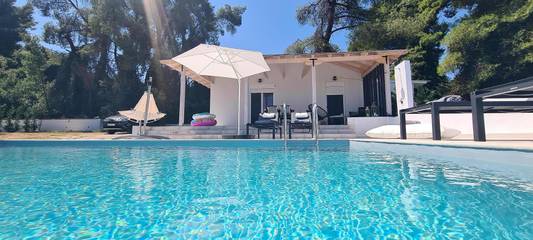 Ferienhaus für 4 Personen, mit Garten und Terrasse in Chalkidiki