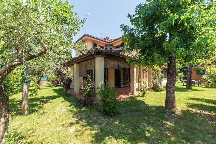 Gîte pour 6 personnes, avec Jardin