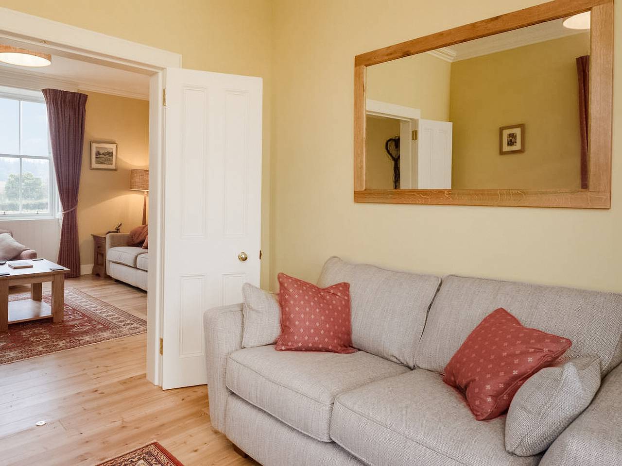 Broomrigg Farmhouse in Edinburgh and Lothian