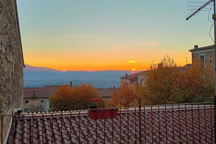 Gîte pour 4 personnes, avec terrasse à San Donato Val di Comino
