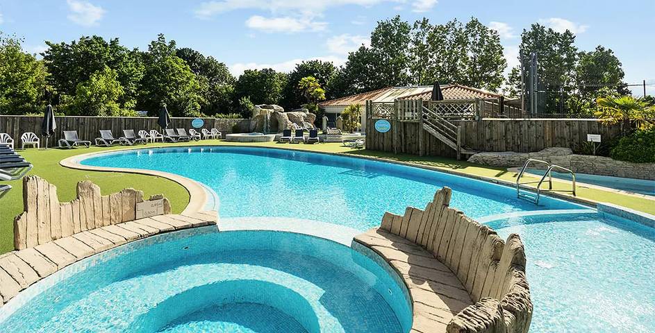 Camping pour 2 personnes, avec Terrasse à Saint-Vincent-sur-Jard