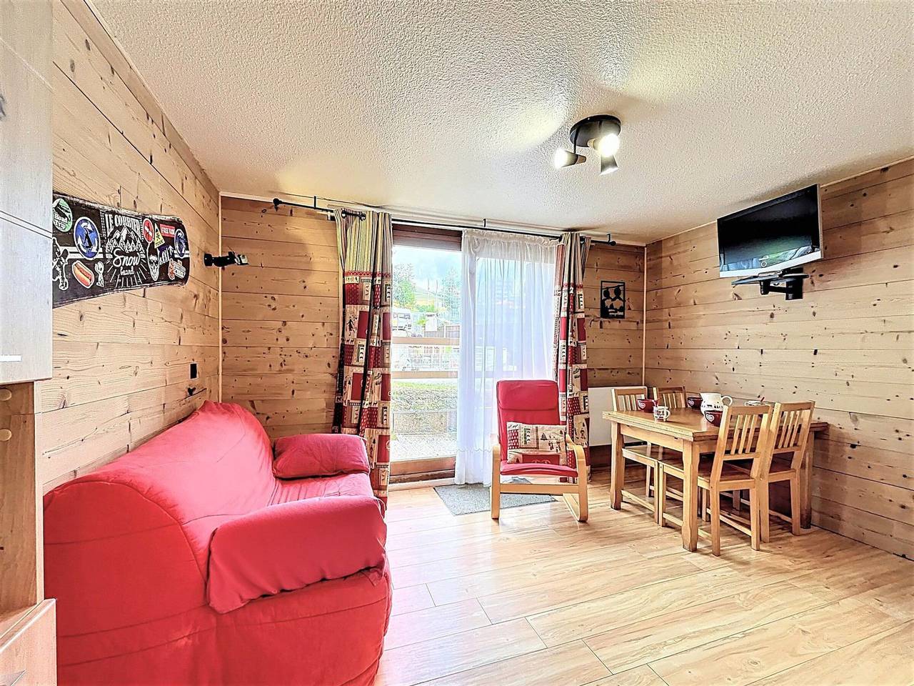 Appartement entier, Appartement lumineux. Pied des pistes. 5/6 pers. Animaux acceptés. in Le Corbier, Villarembert