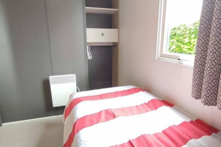 Location de vacances pour 3 personnes, avec terrasse et piscine à Vittefleur - 4