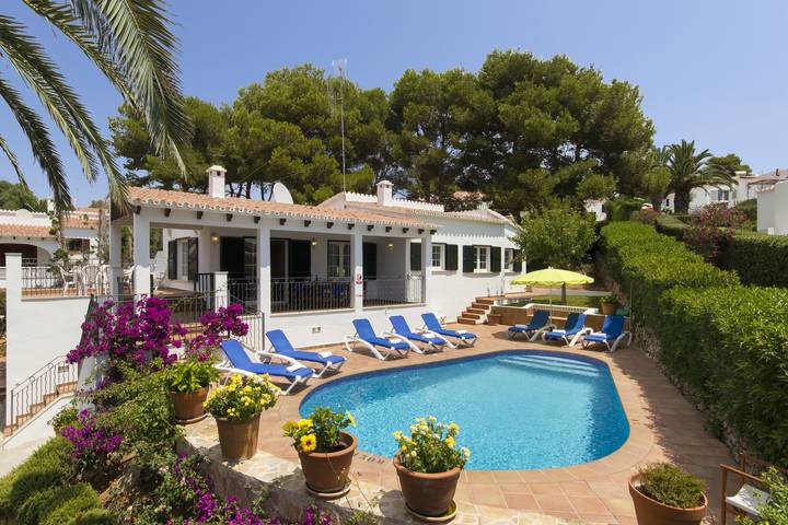 Villa pour 8 personnes, avec jardin et terrasse à Binibeca