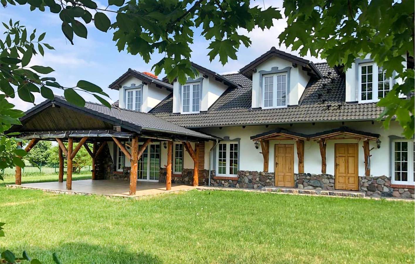 Ferienhaus für 10 Personen mit Ausblick in Ermland-Masuren