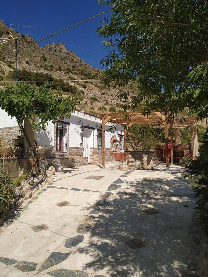 Location de vacances pour 9 personnes, avec piscine ainsi que jardin et vue à Dúrcal - 3