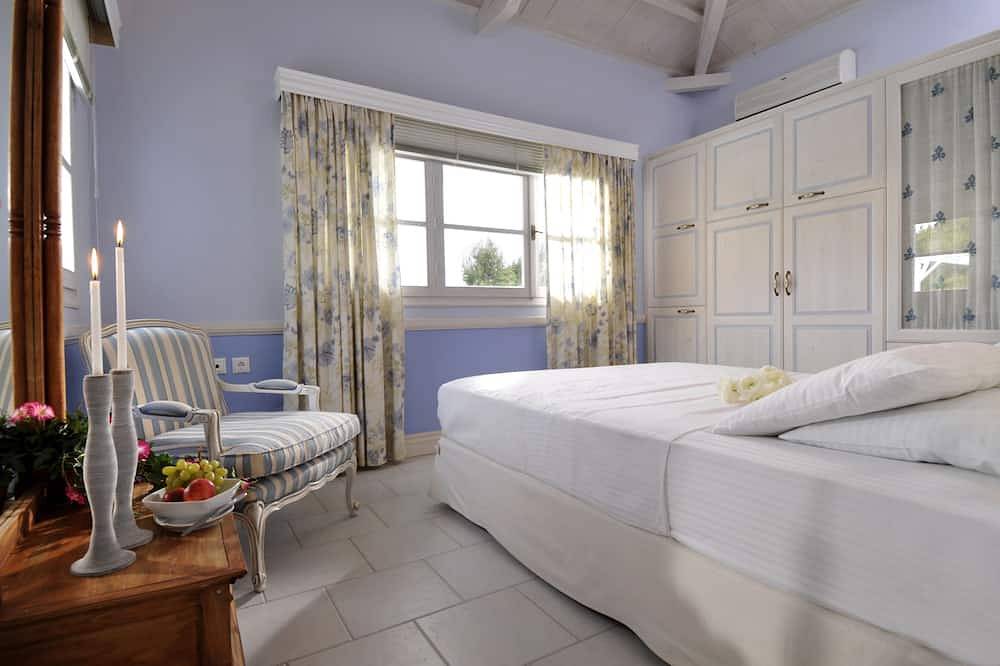 Stilig og luksuriøs Anemolia Villa med privat basseng og fantastisk havutsikt! in Alonissos