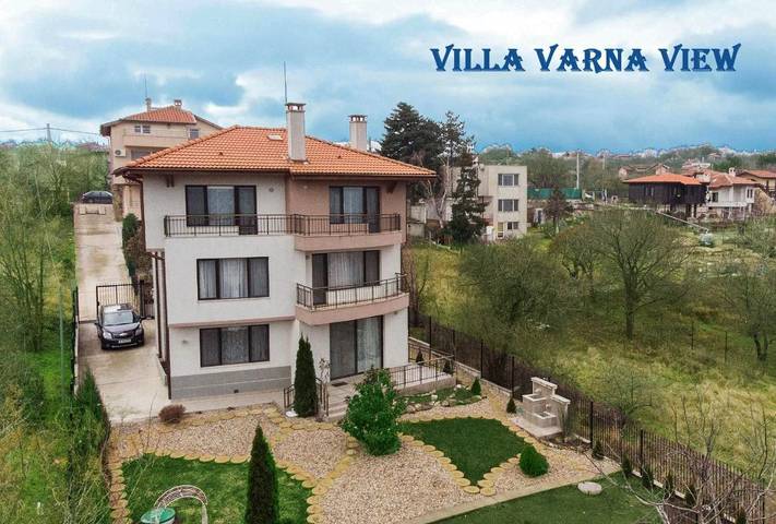 Casa rural para 12 personas, con jardín además de jacuzzi y piscina, Familias con niños en Bulgaria