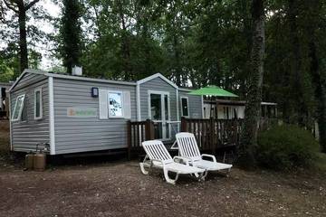 Mobil home pour 4 personnes à Saint-Avit-de-Vialard