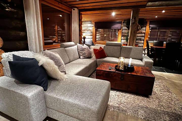 Log cabin for 7 people, with balcony and ocean view, with pets in Finland