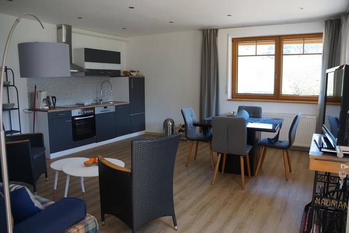 Ferienwohnung für 4 Personen, mit Garten und Terrasse in Schweich an der Römischen Weinstraße - 2