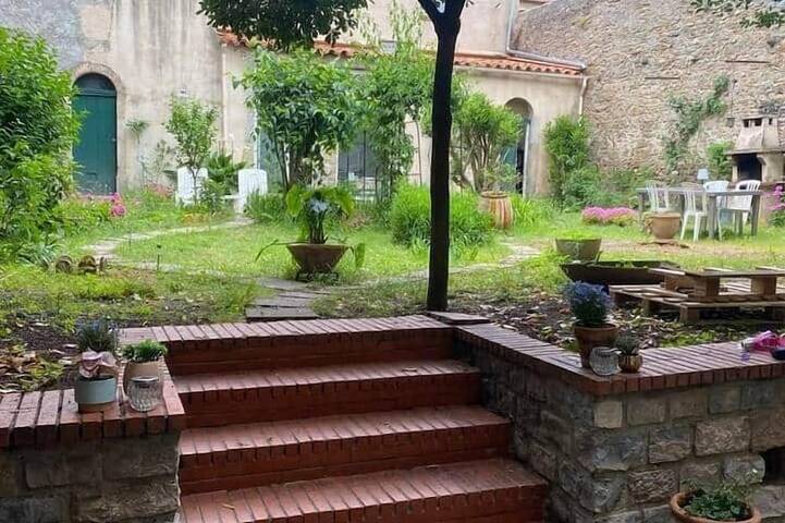 Gîte pour 4 personnes, animaux acceptés dans Port de Carcassonne