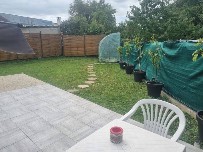 Location de vacances pour 2 personnes, avec vue et jardin dans Roissy-en-Brie - 4