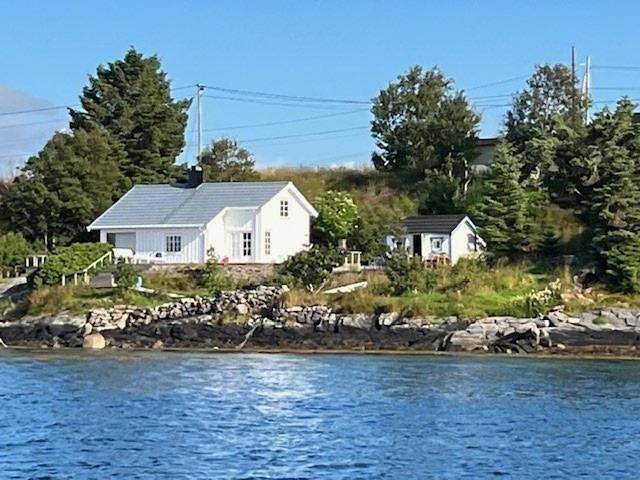 Ferienhaus für 9 Personen, mit Terrasse in Eide