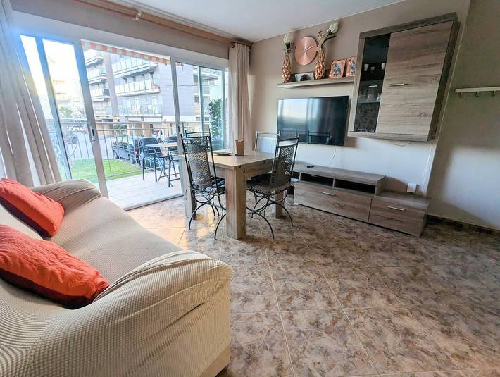 Appartement entier, Apartamento con piscina y frente al mar in Cabrera de Mar, Costa del Maresme