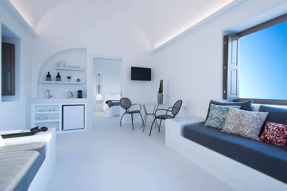 Luxury Santorini Villa | Villa Pori Blanca Master Suite | Private Pool & Stunning Sea View | Near Pori Beach in Santorin
