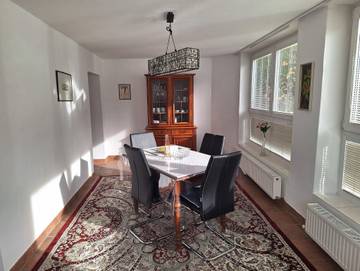 Ferienwohnung für 4 Personen, mit Balkon, kinderfreundlich in Schwaz