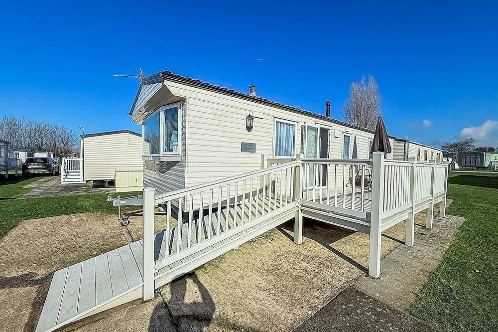 Static Caravan for 8 People in Hunstanton, Norfolk