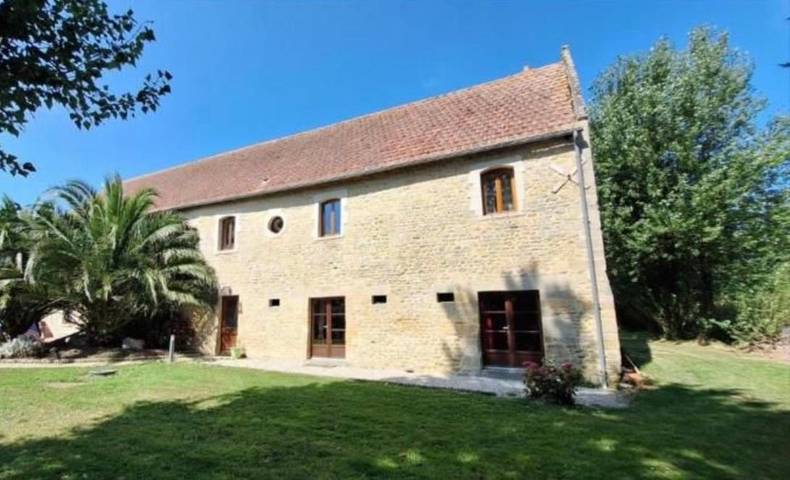 Cottage pour 2 personnes, avec jardin à Manvieux