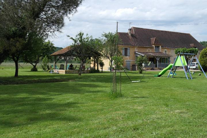 Gîte für 6 Personen, mit Terrasse und Garten - 1