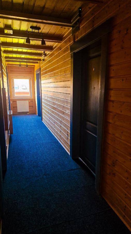 Karczma Rybna Rybaczówka Marina B&B in Świnoujście, Zalew Szczeciński