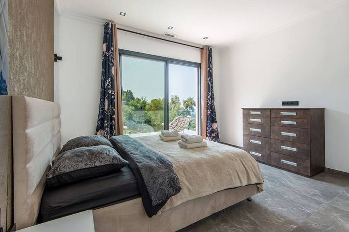 Villa pour 8 personnes, avec jardin à Menton - 3