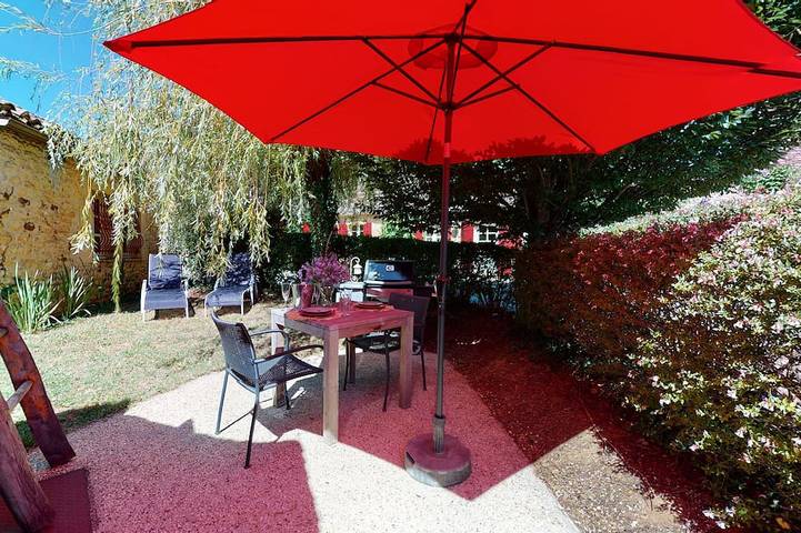 Gîte pour 2 personnes, avec jardin et terrasse à Sainte-Foy-de-Longas - 3