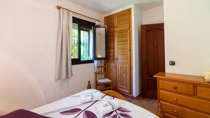 Casa Rural para 4 Personas en Igualeja, Provincia de Málaga, Foto 4