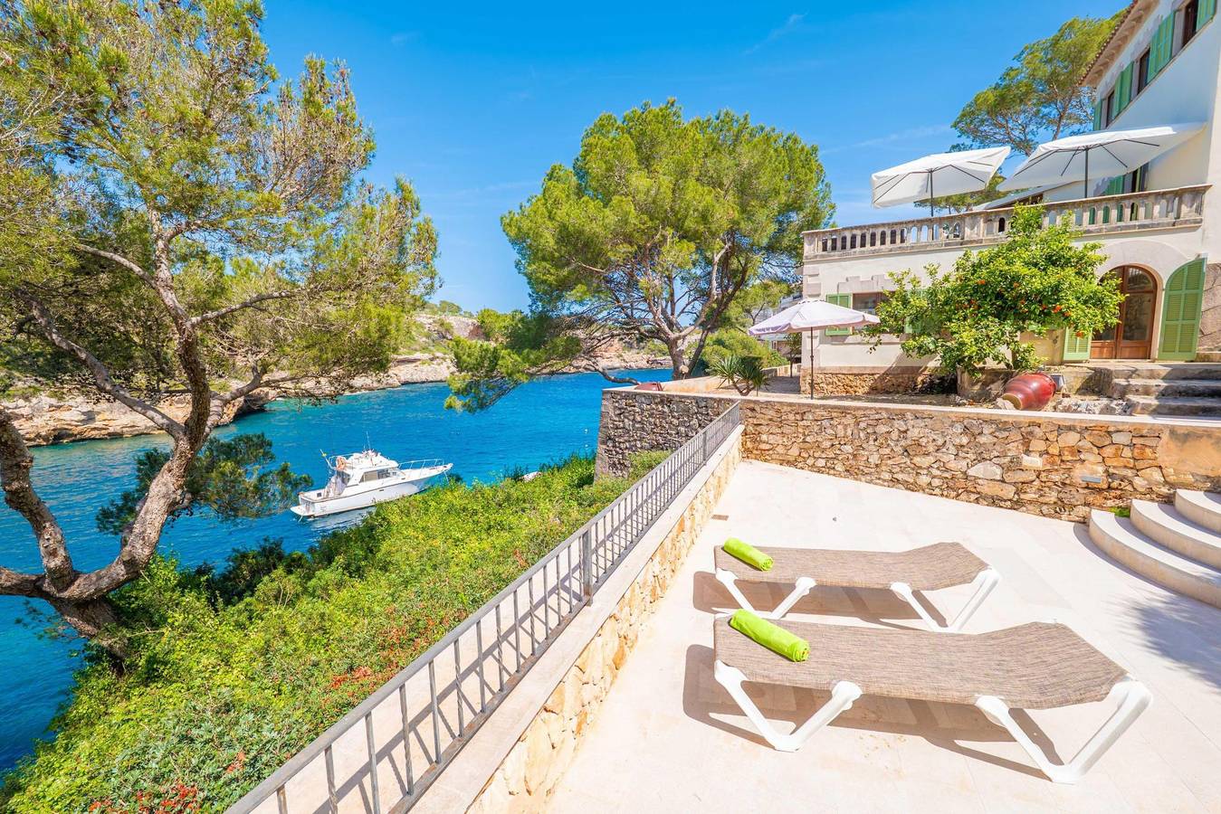Villa Cala Figuera - Villa con piscina privada, acceso directo al mar y Wifi Gratis in Cala Figuera, Santanyí