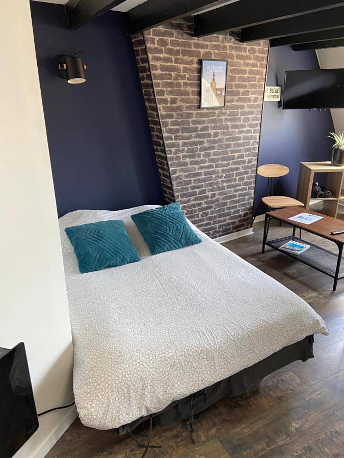 Appartement entier, La Maison Sévigné Appart Hôtel N6 L'indus Climatisé in Béthune, Région de Béthune