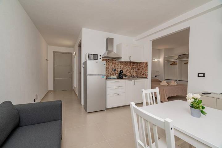 Casa de huéspuedes para 2 personas, con vistas, Se admiten mascotas en Olbia