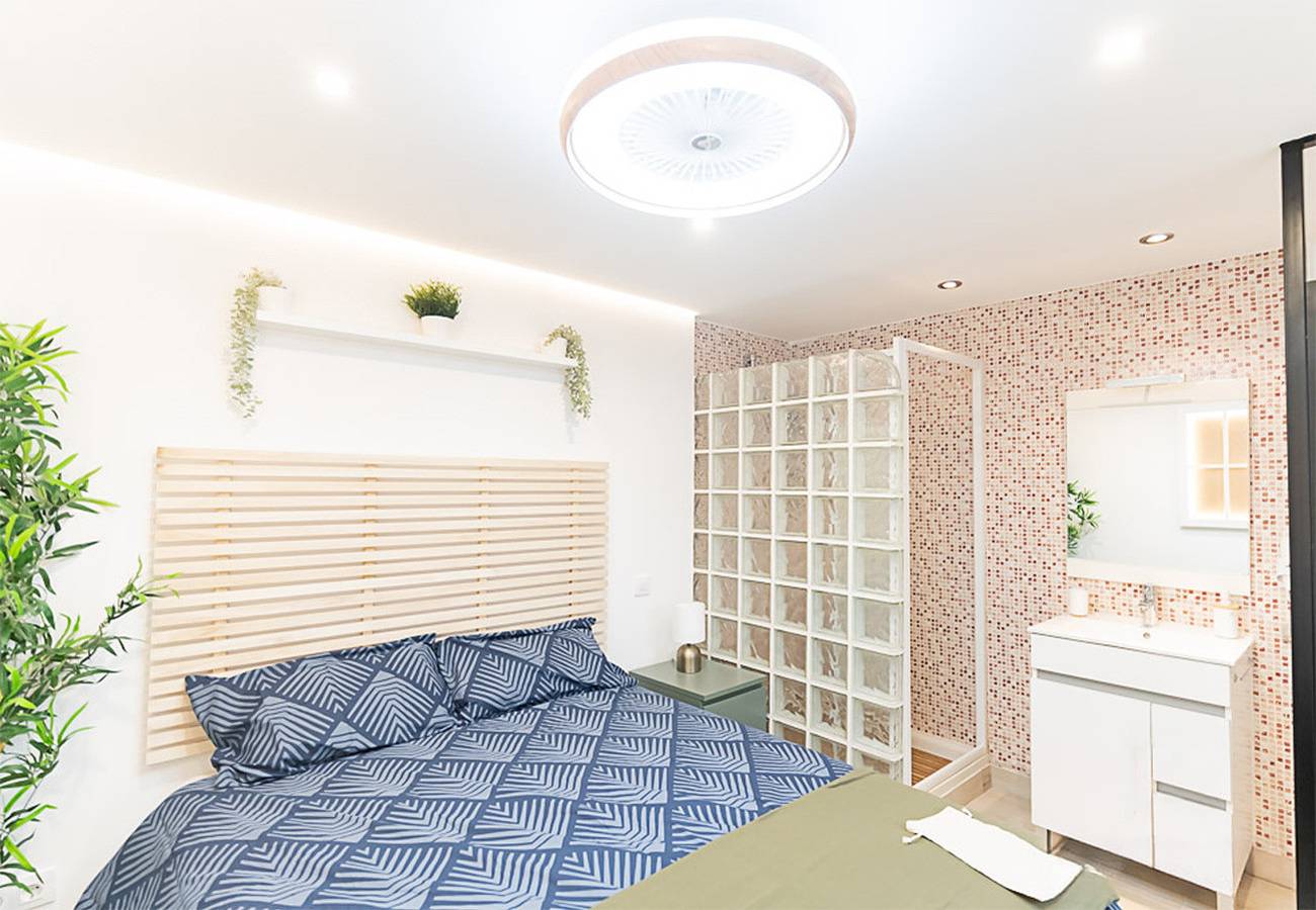 Apartamento vacacional entero, M (Hbe12A2)Sucre: Habitación con confort y esencia in Madrid, Provincia de Madrid