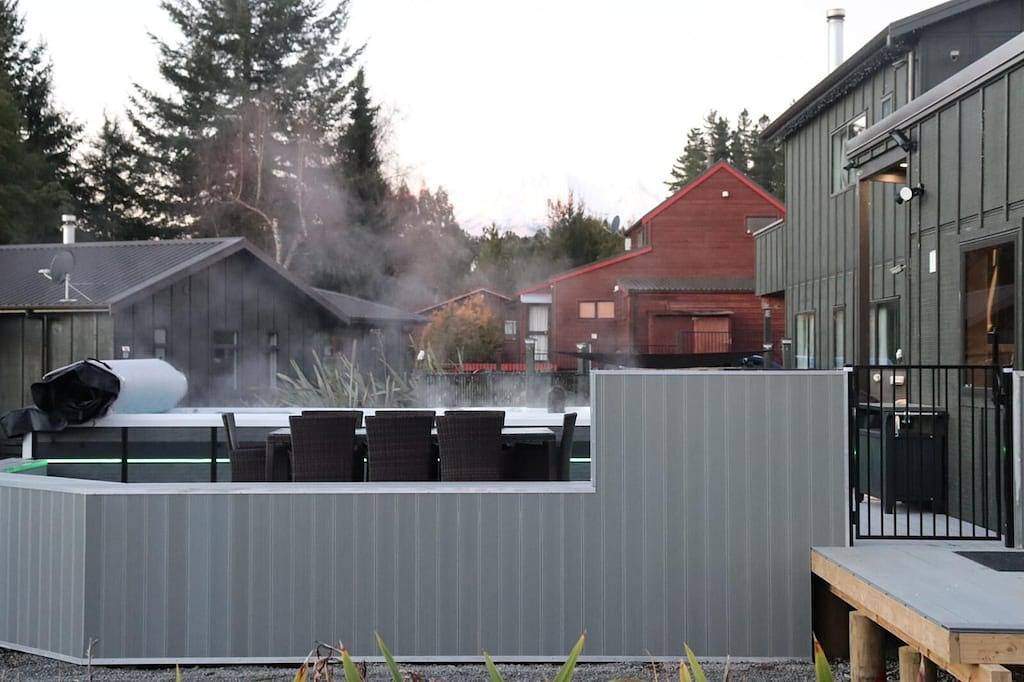 Tiffany Swim spa resort in Ohakune, Ruapehu District