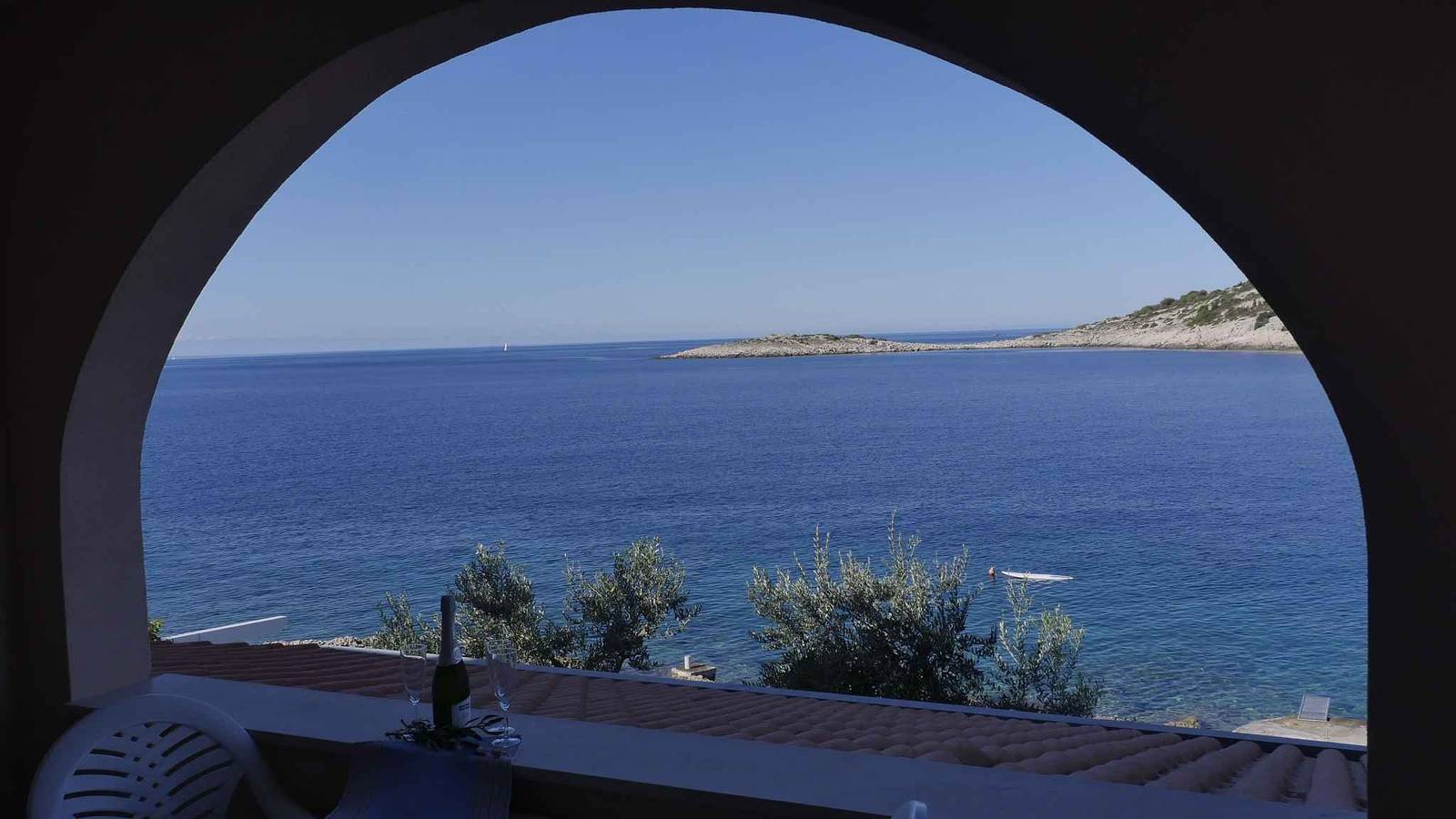 Appartamento vacanze a Razanj a partire da 188€ a notte