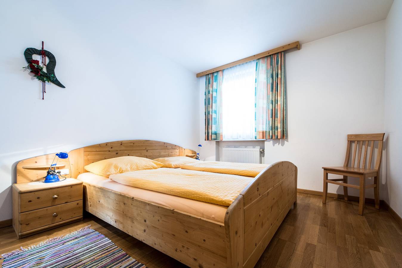 Ganze Wohnung, Ferienwohnung 'Issingerhof 1' mit Bergblick, Garten und Wlan in Kematen, Sand in Taufers