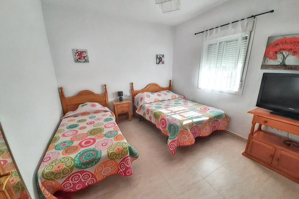 Homerez - Villa Chiclana de la Frontera in Pago del Humo, Chiclana de la Frontera