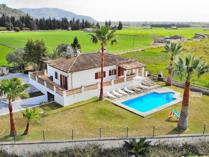 Gîte pour 6 personnes, avec terrasse et jardin à Majorque