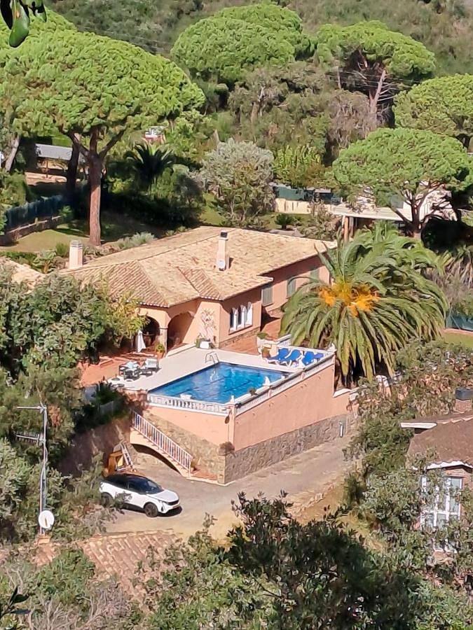 Casa rural para 10 personas, con piscina además de jardín y vistas en Platja d'Aro - 2