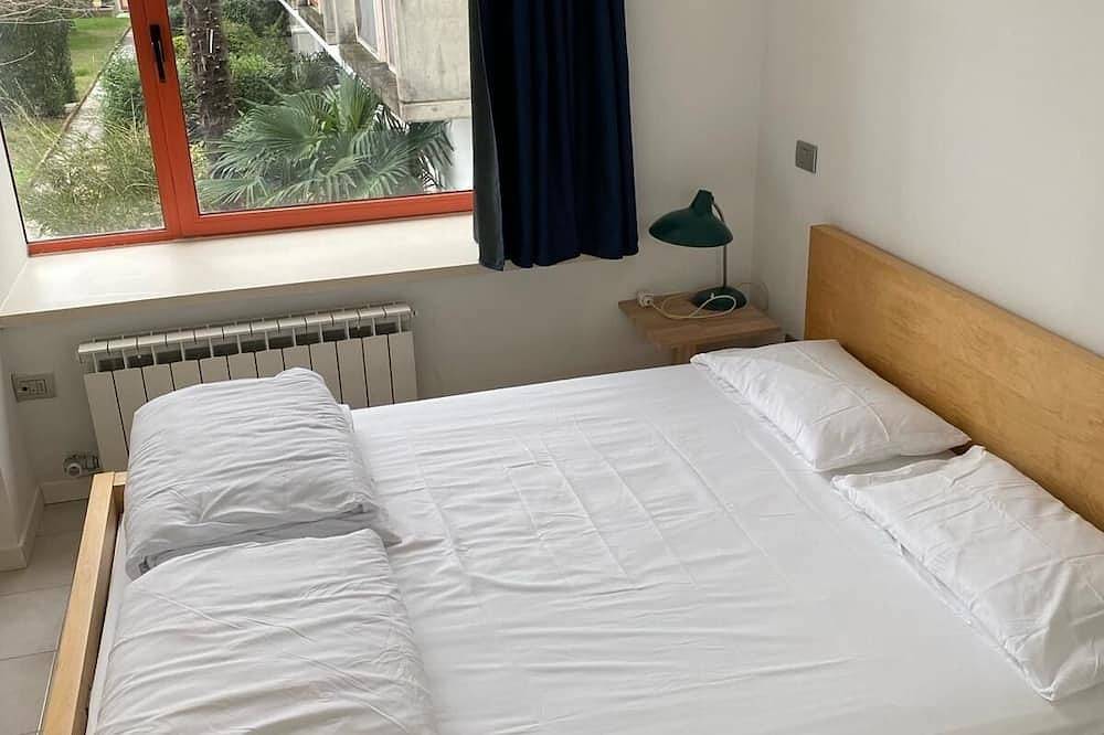 Beautiful terraced house with pool - right by the sea in Lido di Jesolo, Venedig Provinz